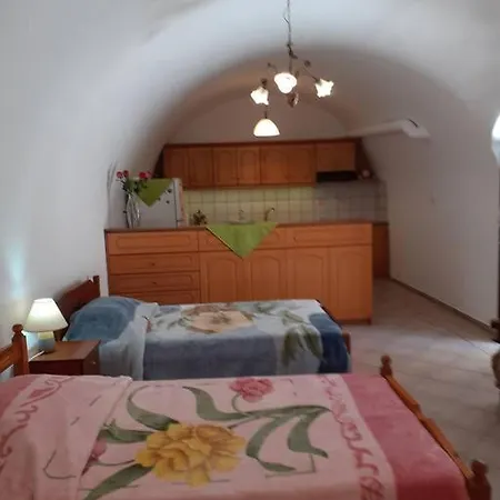 Apartamento Klisounis House Leonídion