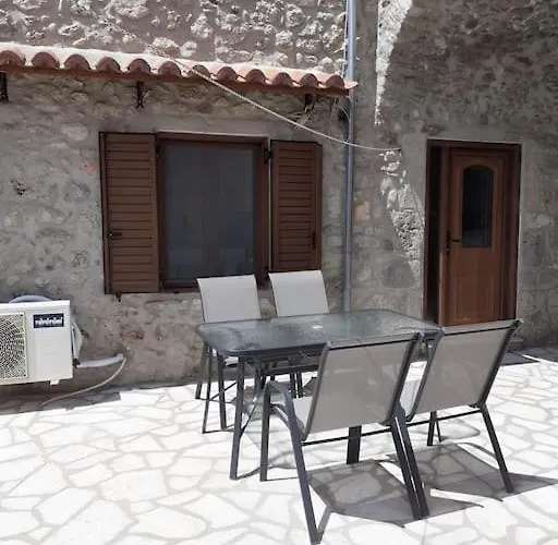 Klisounis House Leonídion